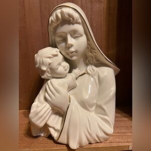Vintage Religious White & Gold Madonna and Child
